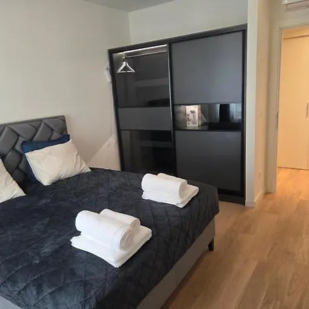 Waterfront - Na Vodi Διαμέρισμα