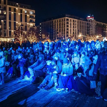 Waterfront - Na Vodi *